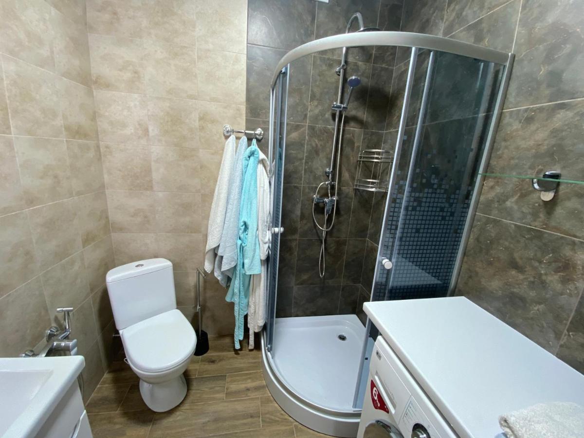 Нові Апартаменти По Вулиці Роксолани16 Truskavets Bagian luar foto